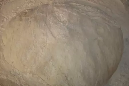Мини-кулебяки с индейкой и тушенной капустой: шаг 2