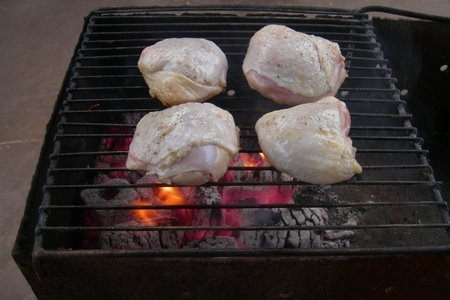 Куриные бедрышки в двойном маринаде, запеченные на решетке: шаг 4