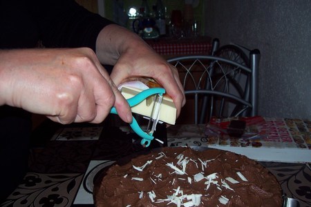 Малиново-шоколадный торт.: шаг 8