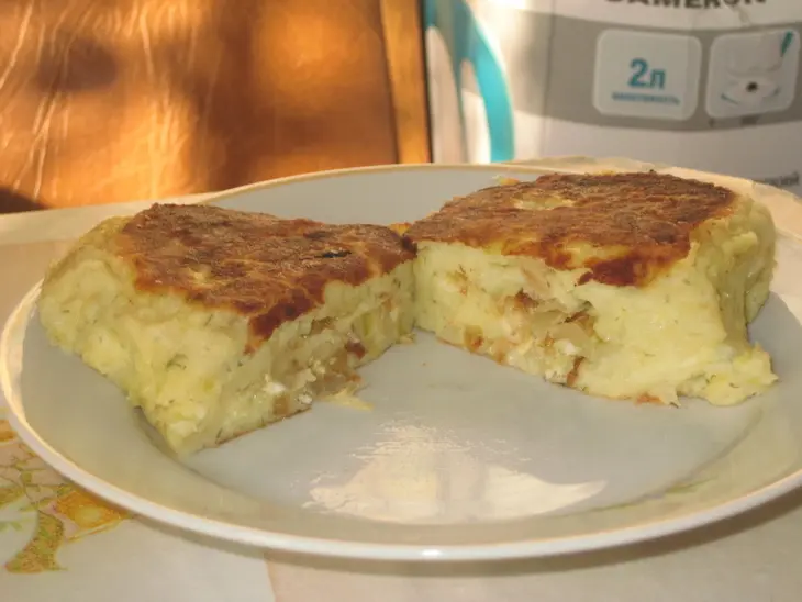 Картофельные пирожки с капустной начинкой.: шаг 2