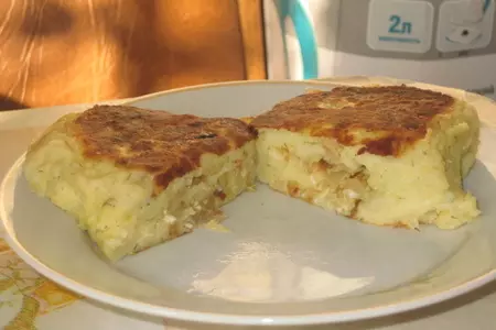 Картофельные пирожки с капустной начинкой.: шаг 2