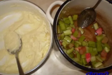 Пирог ароматный с ревенем и творогом: шаг 1