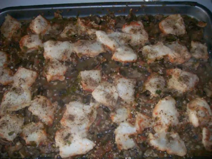 Запеченая рыбка с грибами. диета должна быть вкусной :): шаг 4