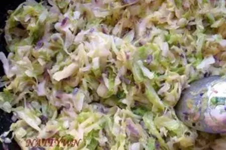 Открытый  пирог с молодой капустой.: шаг 3