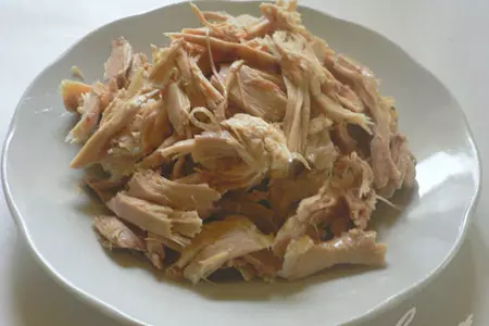 Салат с курицей и пекинской капустой.: шаг 3