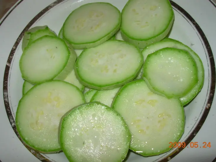 Кабачок на скорую руку.: шаг 1