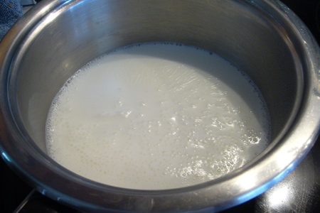 Мясные смужки (полосочки) в луково-йогуртовой оболочке с соусом „три сыра“: шаг 4