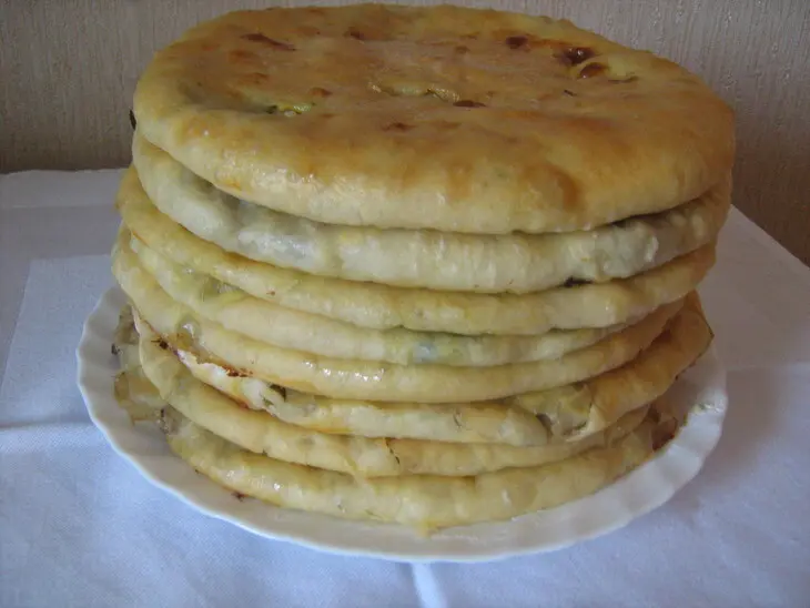 Кубдари-хачапури с мясом: шаг 8