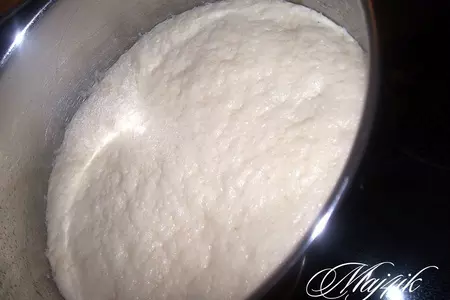 Яйца, запечённые в веночках: шаг 4