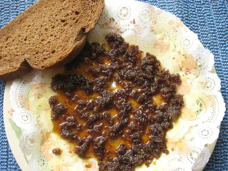 Мороженое с черным хлебом (brown bread ice cream): шаг 1