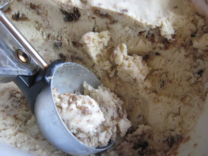 Мороженое с черным хлебом (brown bread ice cream): шаг 2