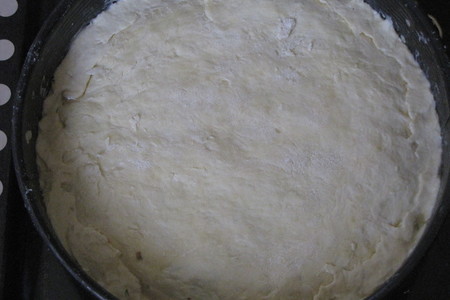 Пирог с  сыром и грибами.: шаг 5
