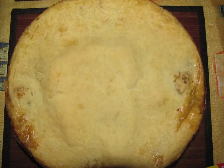 Пирог с  сыром и грибами.: шаг 6