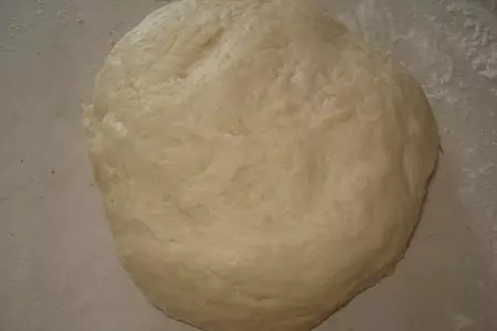 Пирожки "быстрые" с яйцом и зеленью: шаг 2