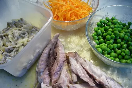 Пикантная скумбрия под соусом с  шампанским: шаг 1
