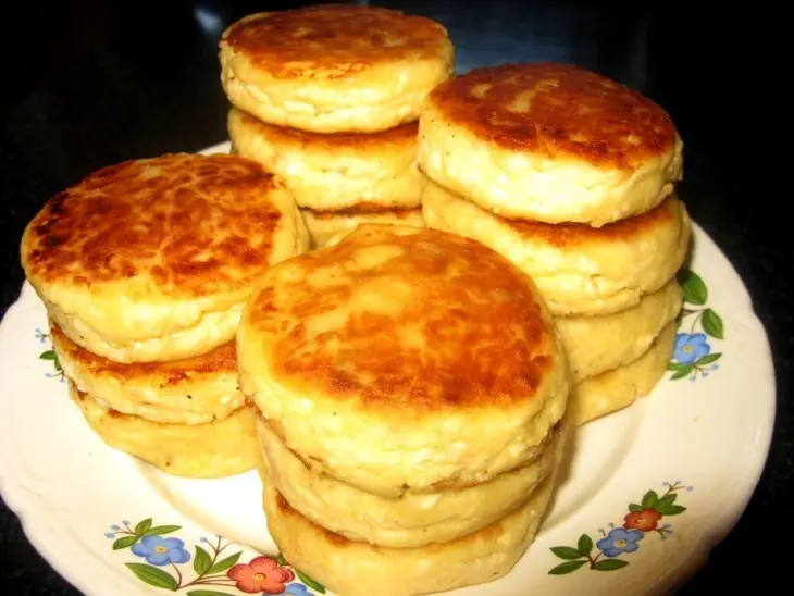 Сырники с начинкой (чернослив + орешки): шаг 5