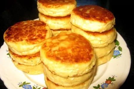Сырники с начинкой (чернослив + орешки): шаг 5