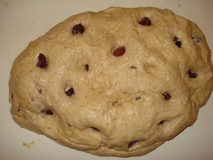 Хлеб с оливками и розмарином: шаг 3