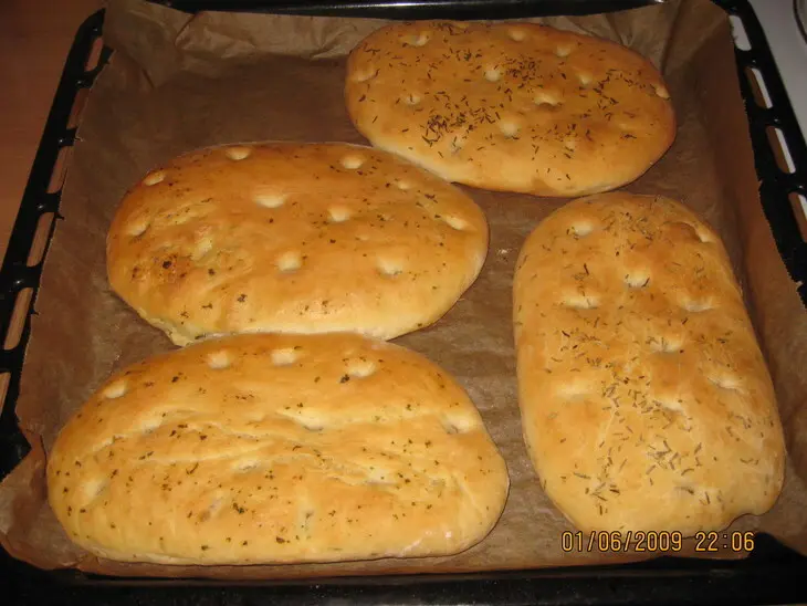 Focaccia - итальянский хлеб - лепёшка: шаг 1