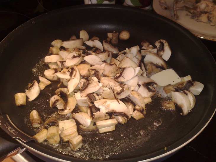 Картошка в мундире с курицей и грибами: шаг 1