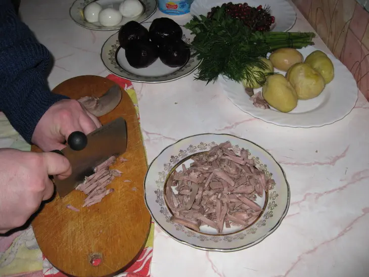Клубничный браслет: шаг 2