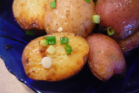 Картофель печёный с чесноком.: шаг 1
