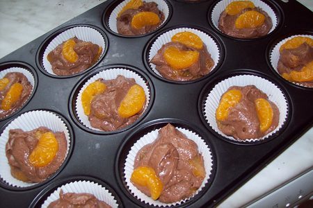 Шоколадно-мандариновые кексы (маффины): шаг 1
