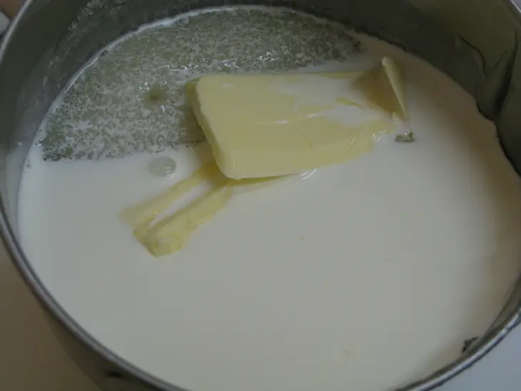 Конфетки  ореховые  в  мягкой  карамели: шаг 2
