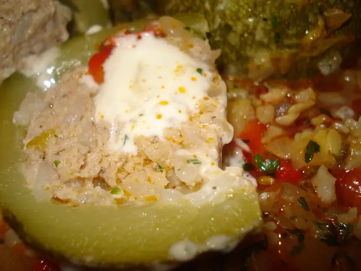 Кабачки"рондины"фаршированные мясом: шаг 6