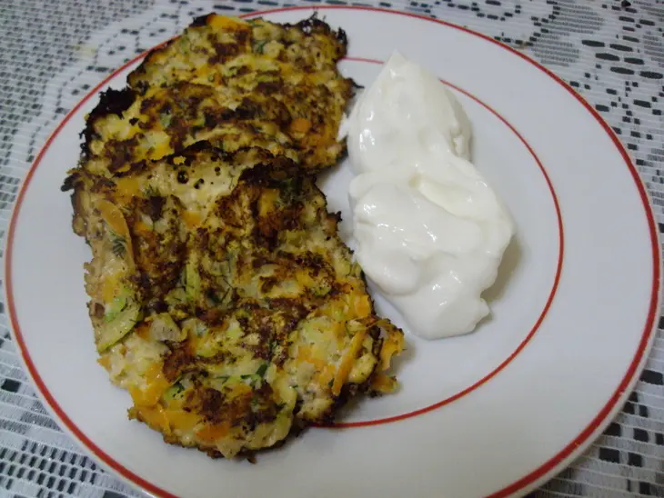 Оладьи с морковью и кабачками без муки: шаг 4