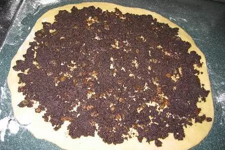 Маковый рулет с изюмом: шаг 1
