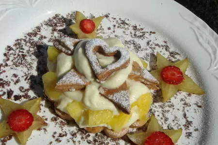 Десерт с песочным печеньем и фруктами.: шаг 9