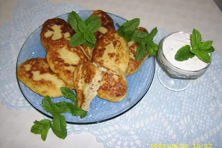 Картофельные пирожки с куриным мясом: шаг 1