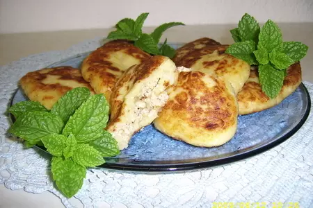 Картофельные пирожки с куриным мясом: шаг 2