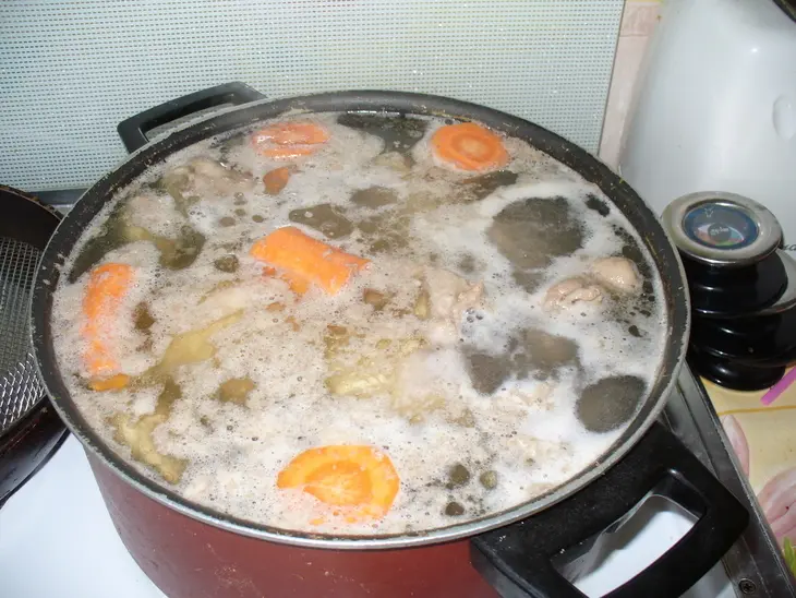 Греночки к куриному бульону: шаг 1