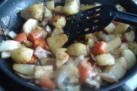 Рёбрышки (слышь, молодой барашек, вах!) и овощная подушка для него (от меня...): шаг 7