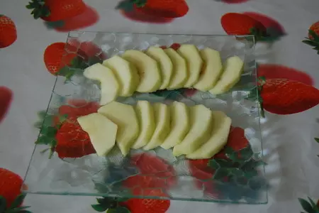 Курица в яблоках: шаг 1