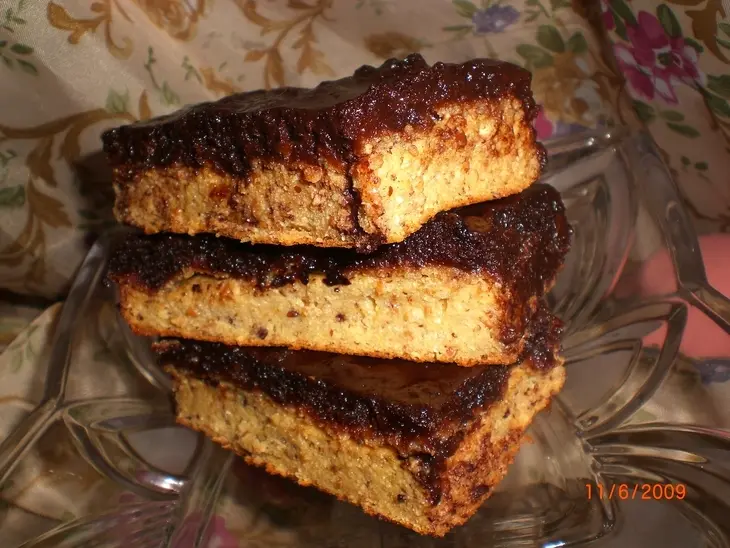 Манный пирог на ряженке с шоколадной заливкой: шаг 2