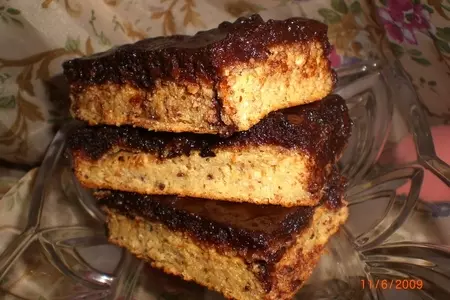 Манный пирог на ряженке с шоколадной заливкой: шаг 2