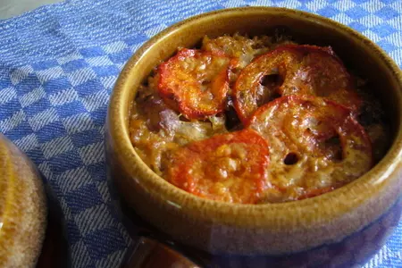 Каша с мясом в горшочке: шаг 4