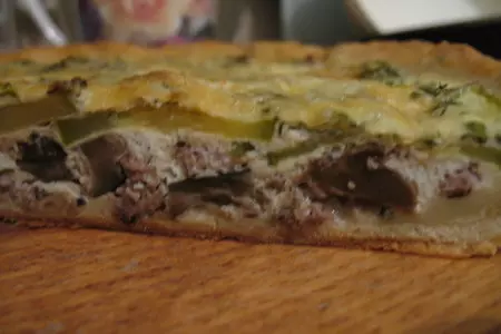 Киш с фаршем и кабачком: шаг 6