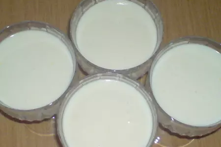 Лимонный мусс под клубничным пюре: шаг 7