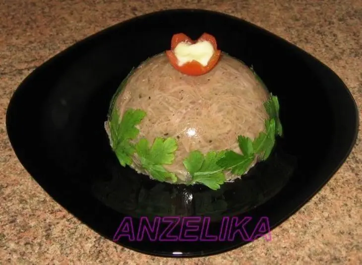 Холодец из шеек индейки, бюджетный: шаг 1