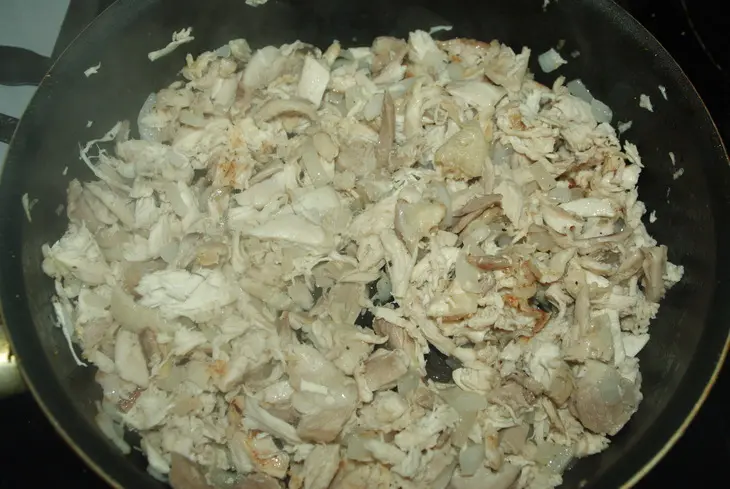 Лазанья с курицей и грецкими орехами: шаг 1