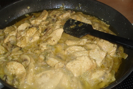 Грудка индюшки в грибном соусе curry: шаг 5