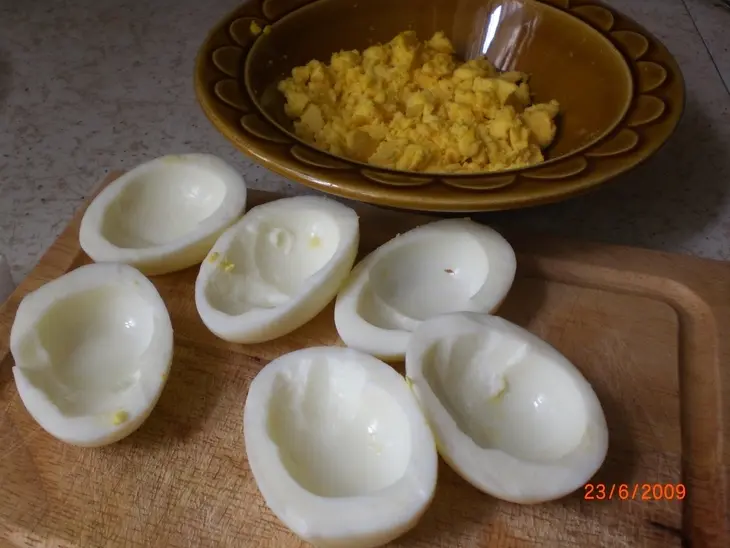 Закусочный салат из селедки и морской капусты. 2 способа подачи.: шаг 4