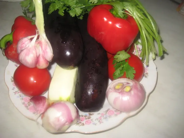 Овощи по-армянски для гоар: шаг 1