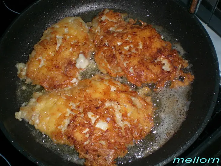 "жар-птица" с молодой картошкой и свежими овощами: шаг 6