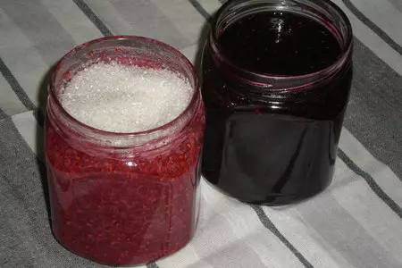 Малина и смородина,заготовки на зиму.: шаг 1