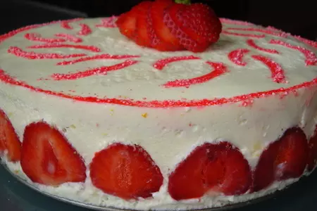 Торт с клубникой и белым шоколадом. нежный: шаг 8